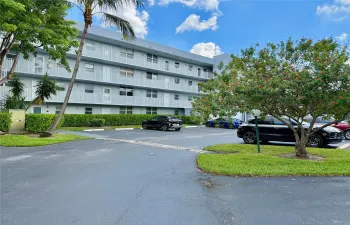 3rd floor corner condo