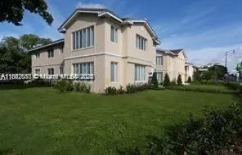 Ample green area