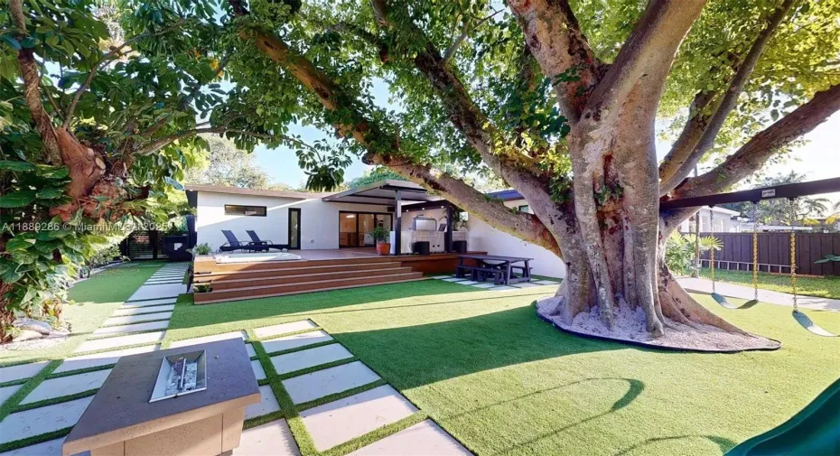 Sit by the fire pit under His Majesty Tree!!