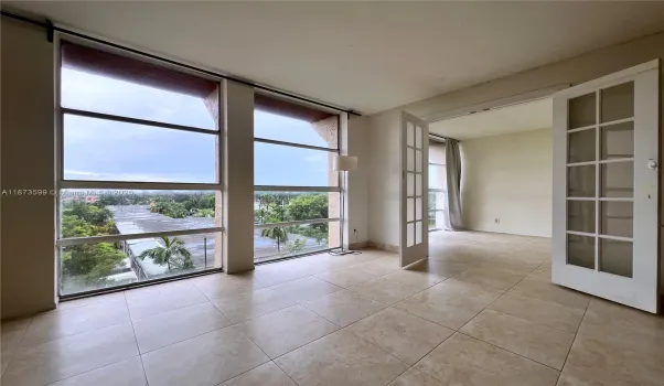 Living room/Den
