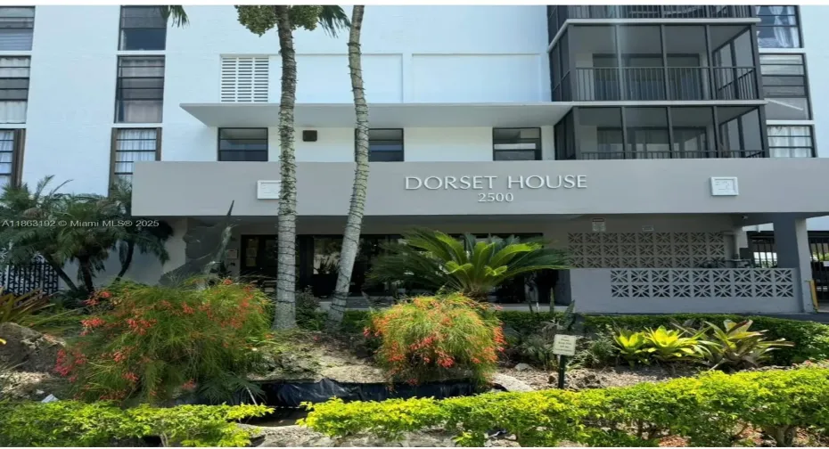 Dorset House Condo