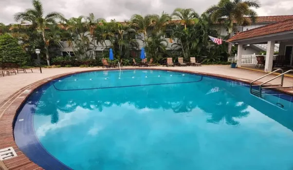 Heated pool