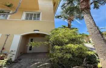Townhouse For Sale