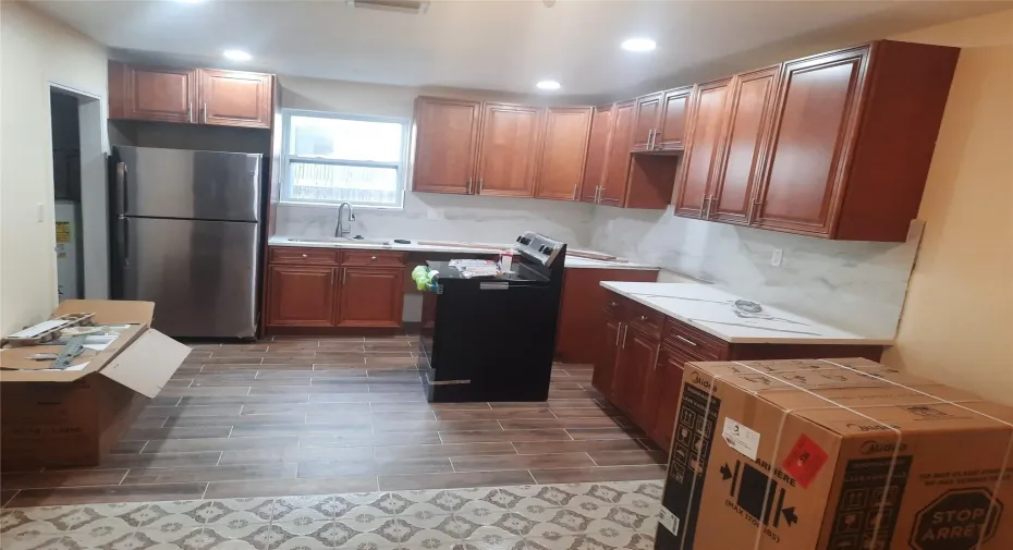 New Kitchen with brand new appliances going in soon