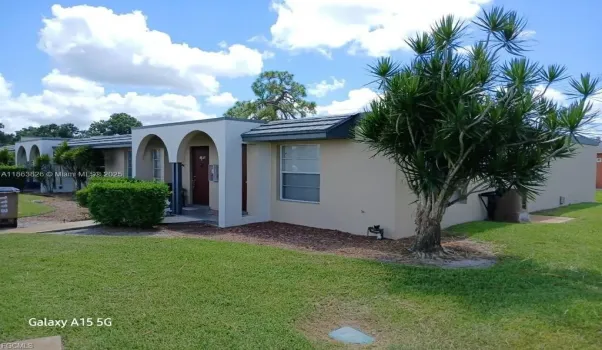 1115 S Loop Blvd, Lehigh Acres, FL 33936