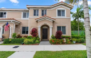 Townhouse For Sale