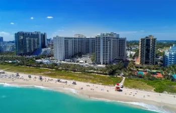 Oceanfront Living at Roney Palace!