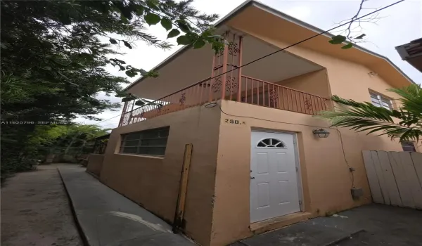 Front Exterior
NO HOA approval