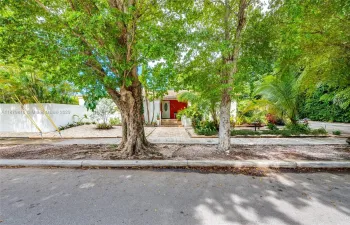 The Roads Single Family - One Story Corner Home - Land Lot 9,280 sf.