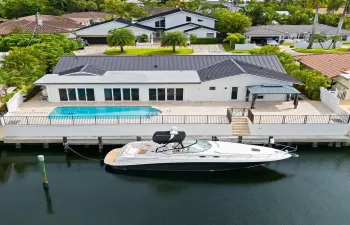 No fixed bridges deep water new 80' dock
