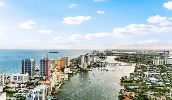 Birch Pointe is located between the Ocean and the Intracoastal.