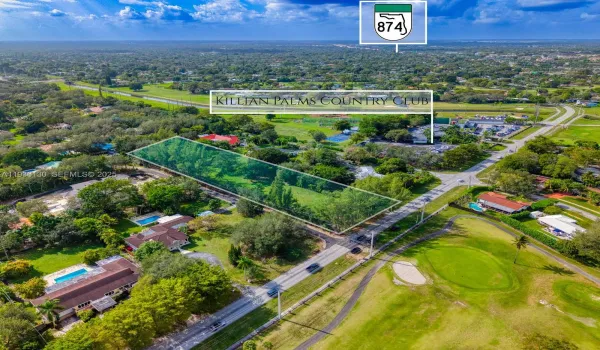 Walking distance to Killian Palms Country Club