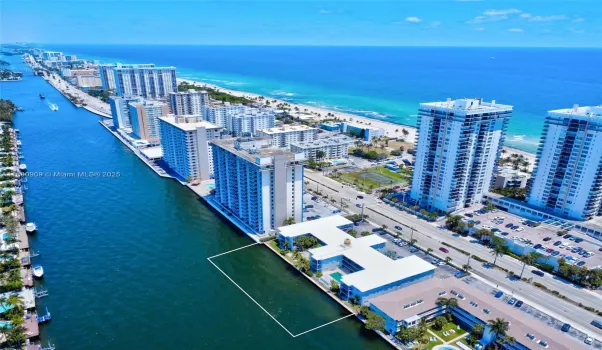 Ocean & beach access directly across the street.