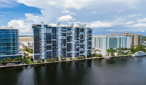 CORINTHIAN ON THE INTRACOASTAL - Gated luxury condominium