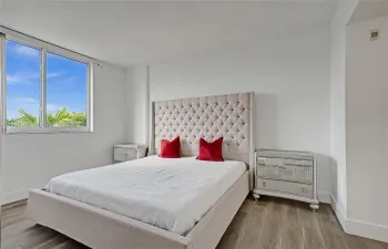 SPECIAL PRICE!!! Buy a 2-BEDROOM Deal – Priced Like a 1-Bedroom at 2775 NE 187TH ST #202 — PRICE, LOCATION! Walking distance to Publix, parks, shops, and synagogues — everything you need just steps away! Step into this beautifully updated apartment offering: spacious bedrooms, each with walk-in closets,A modern kitchen with granite countertops and stainless steel appliances, Laminate flooring throughout, In-unit washer and dryer.Enjoy resort-style amenities, including:4 infinity pools with cabanas,State-of-