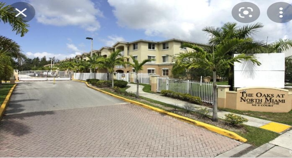 13800 NE 3rd Court Unit 101, North Miami, Florida 33161, 3 Bedrooms Bedrooms, ,2 BathroomsBathrooms,Townhouse,For Sale,3rd,1,RX-10792348