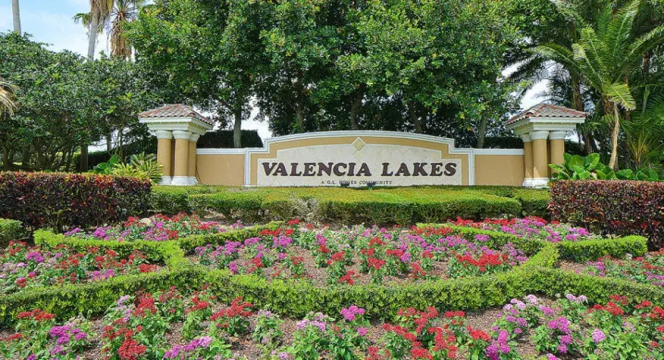 valencia-lakes-boynton