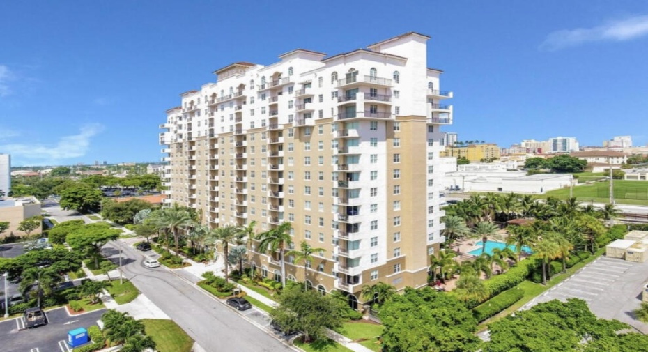 616 Clearwater Park Road, West Palm Beach, Florida 33401, 1 Bedroom Bedrooms, ,1 BathroomBathrooms,Condominium,For Sale,Clearwater Park,6,RX-10854665