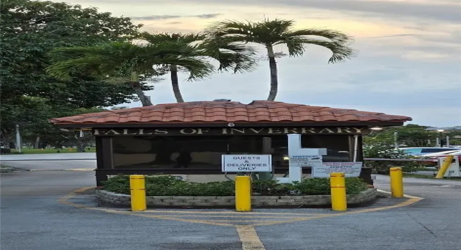 Front Gate for your Guest