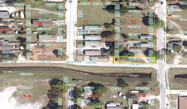 2302 canal terr 1