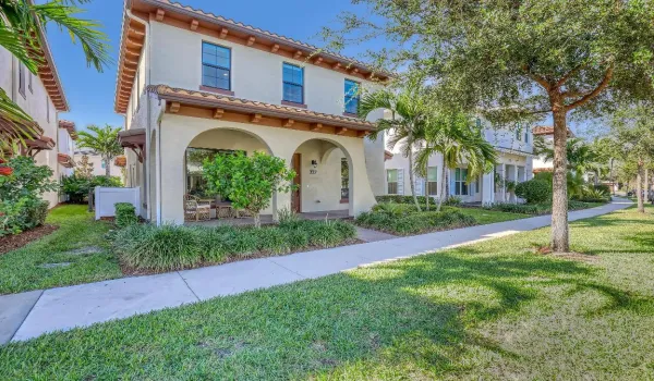 13363 Machiavelli (1)