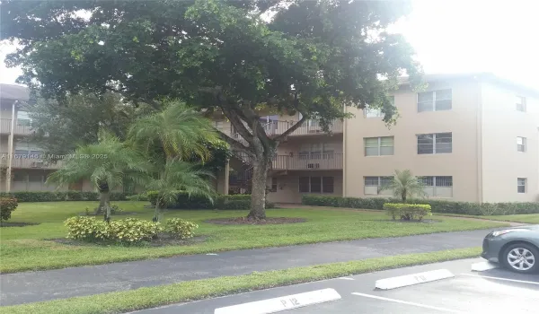 PARKING IN RIGHT FRONT