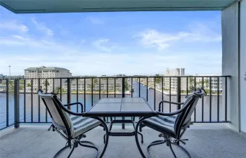 Unobstructed and private view of intracoastal