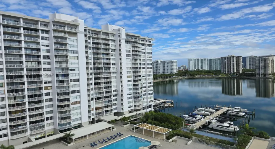 Aventura living at it's finest!