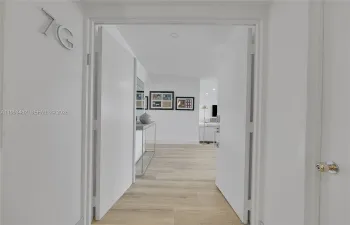 Semi-private foyer shared with one neighbor