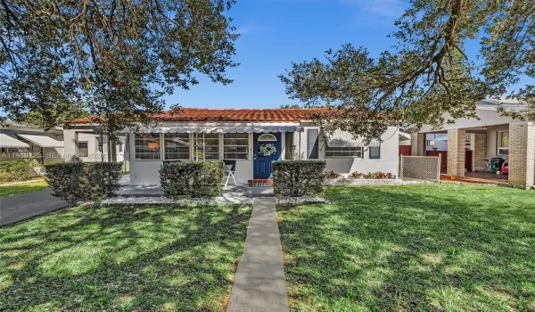 Welcome to 2539 Cleveland St