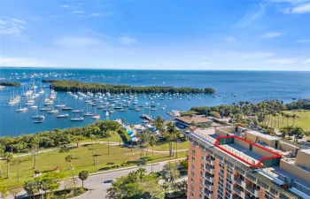 PH-3 features an incredible roof top terrace with gorgeous views of the bay, park and marina