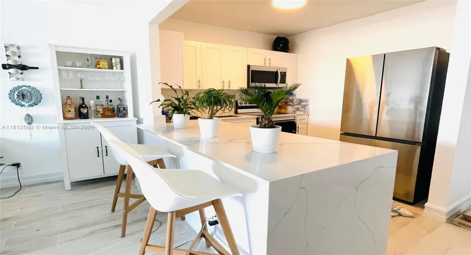 Dinning-Kitchen Combintion