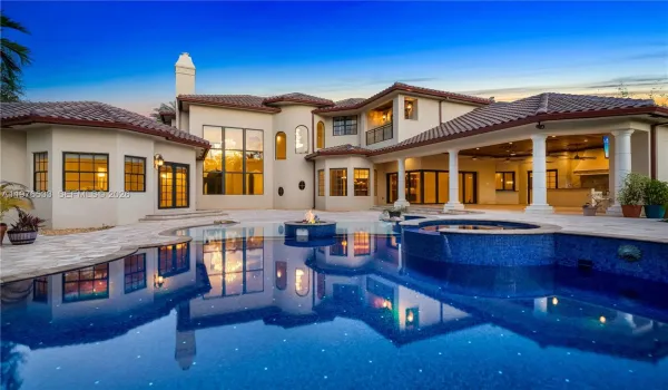 One of the most beautifully manicured yards in Pinecrest