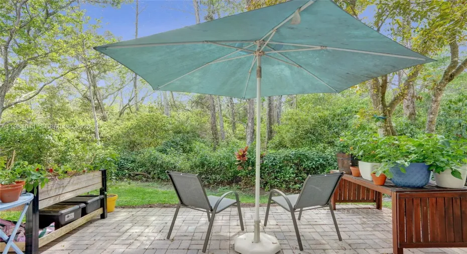 Welcome HOme to Beautiful Serene Views!