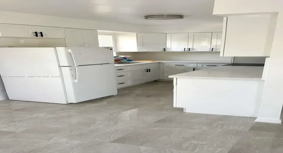 BRAND NEW KITCHEN