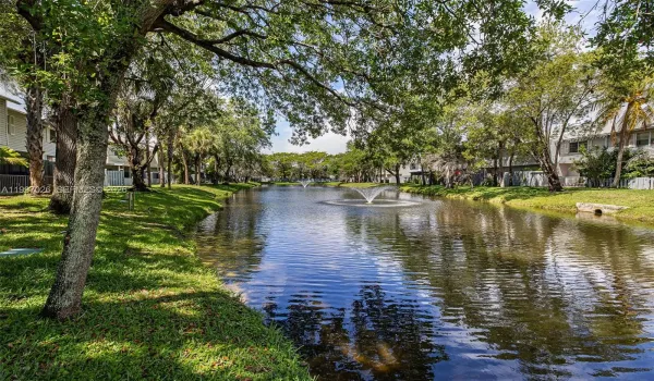 Welcome to this beautifully maintained community!