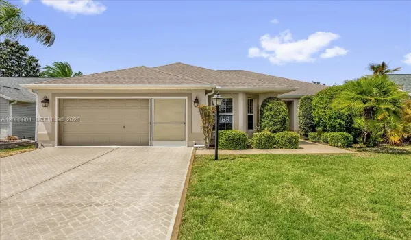 Move-in ready Villages home with charming curb appeal and low-maintenance living.