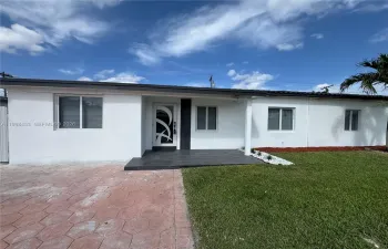 EXTERIOR FRONT MORE PHOTOS COMING