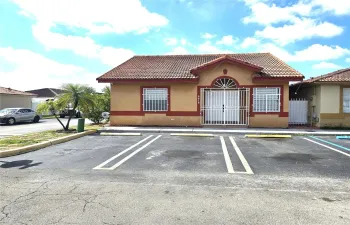 Townhouse For Sale