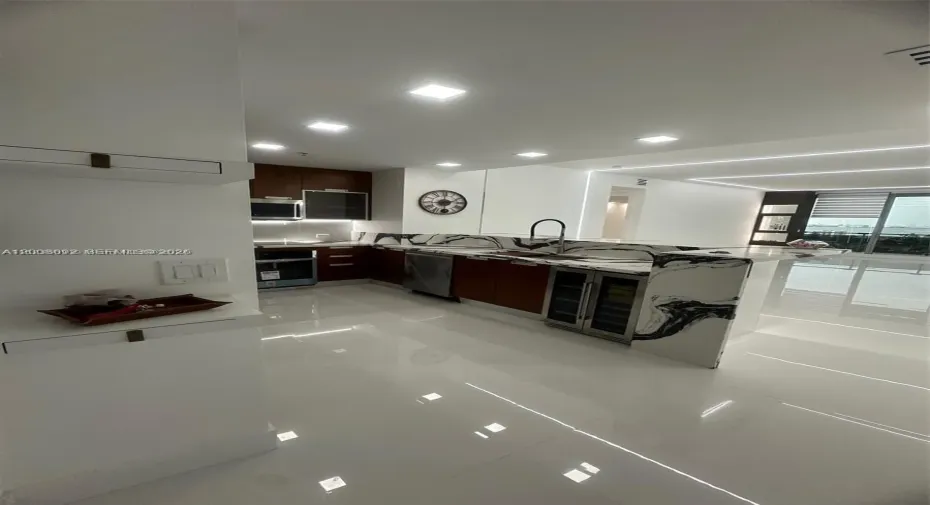 THE LEXI NORTH BAY VILLAGE