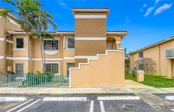 Townhouse For Sale