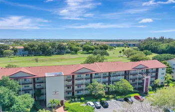 Aerial View Building Buckingham F