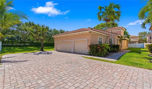 3 car garage