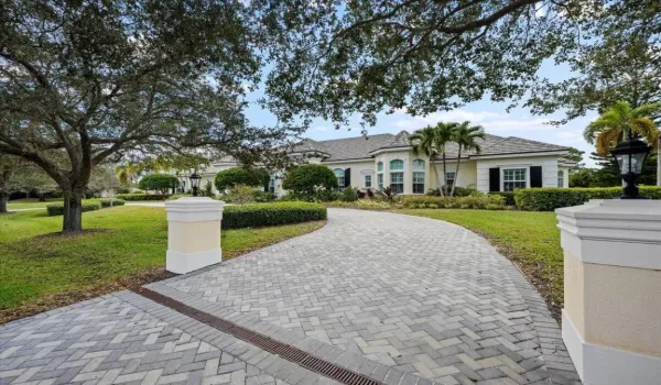 Front Exterior Driveway