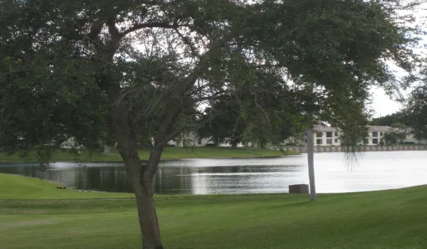BEAUTIFUL LAKE VIEW FROM PATIO!
