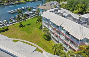 432 Bay Colony Drive - MLS3