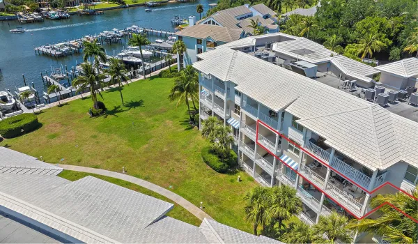 432 Bay Colony Drive - MLS3