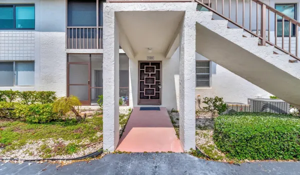 FRONT ENTRY