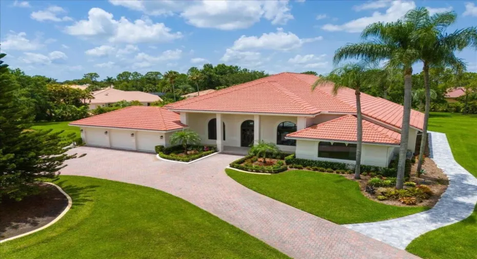 03-7916SaddlebrookDr_03