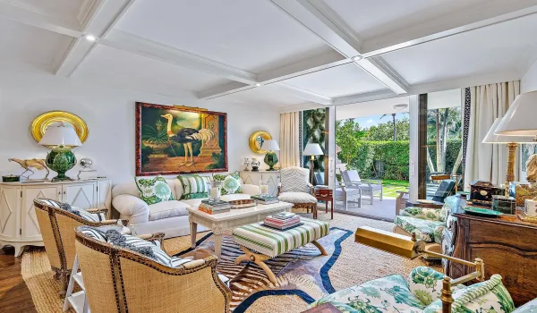 100 Royal Palm Way F1 -25